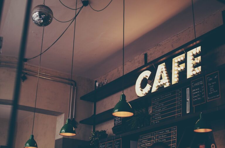 Cafe and Coffee Shop Waste Collection: Keeping Your Counter Clean and Compliant