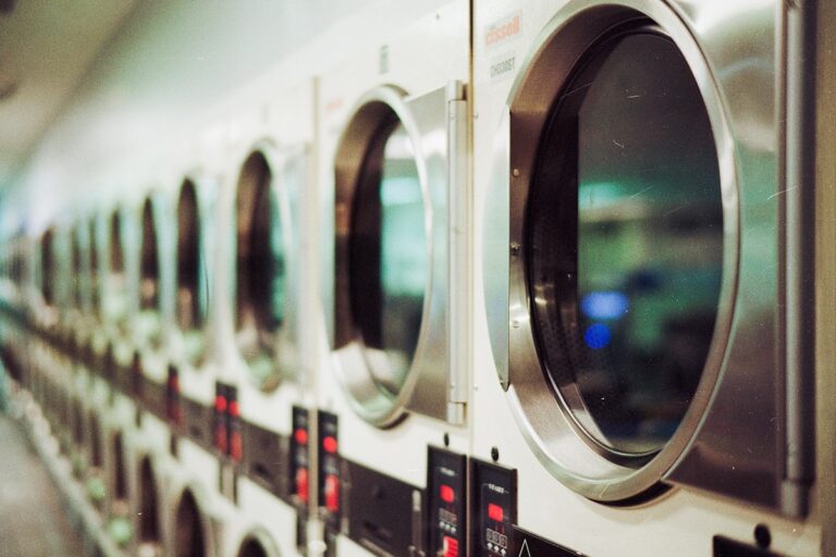 Dry Cleaner and Laundrette Waste Management: Compliant Handling for Cleaning Businesses